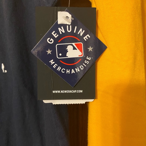 NWT Milwaukee Brewers Men’s long sleeve t-shirt size Medium - Picture 3 of 7